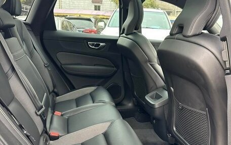 Volvo XC60 II, 2021 год, 2 790 000 рублей, 16 фотография