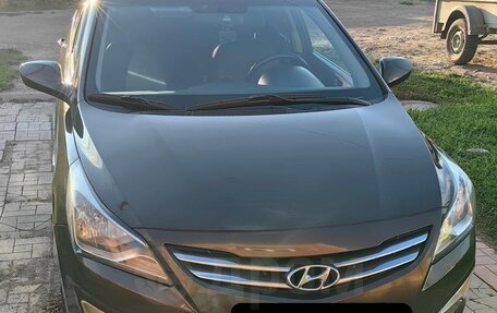 Hyundai Solaris II рестайлинг, 2016 год, 1 250 000 рублей, 3 фотография