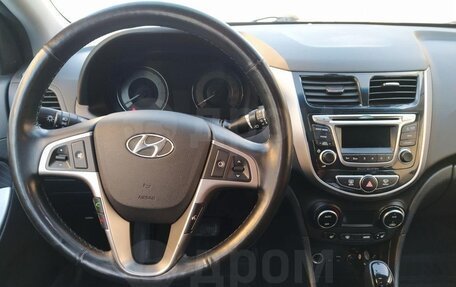 Hyundai Solaris II рестайлинг, 2016 год, 1 250 000 рублей, 5 фотография