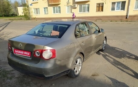 Volkswagen Jetta VI, 2008 год, 450 000 рублей, 4 фотография