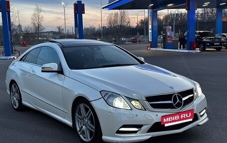 Mercedes-Benz E-Класс, 2012 год, 1 710 000 рублей, 3 фотография