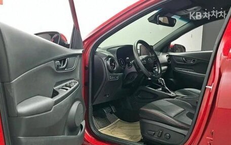 Hyundai Kona I, 2021 год, 1 880 000 рублей, 8 фотография