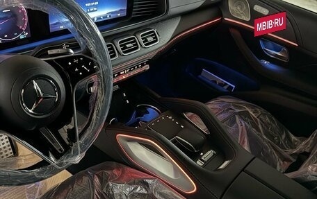Mercedes-Benz GLS, 2024 год, 15 990 000 рублей, 4 фотография
