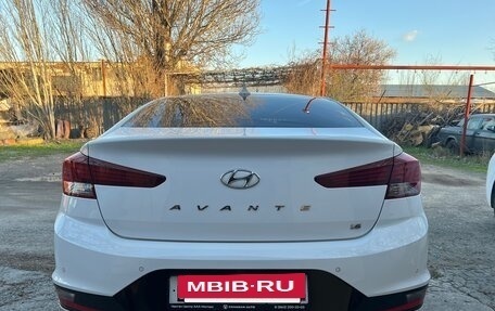 Hyundai Avante, 2019 год, 1 850 000 рублей, 10 фотография