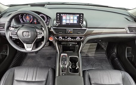 Honda Accord IX рестайлинг, 2018 год, 2 432 000 рублей, 18 фотография