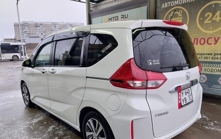 Honda Freed II, 2020 год, 2 100 000 рублей, 4 фотография