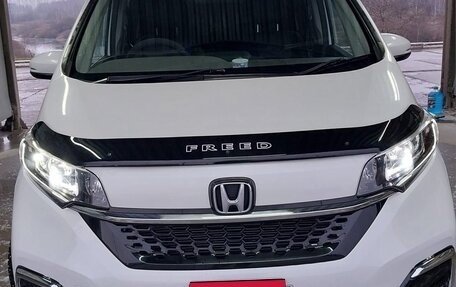 Honda Freed II, 2020 год, 2 100 000 рублей, 10 фотография