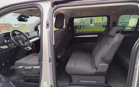 Peugeot Traveller I, 2021 год, 3 850 000 рублей, 18 фотография
