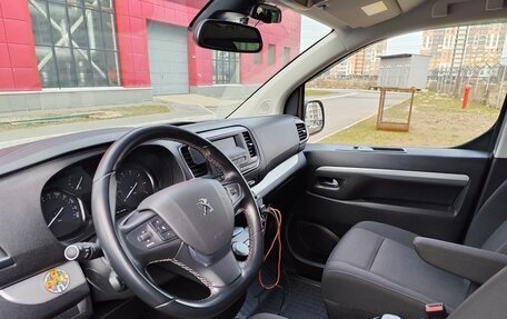 Peugeot Traveller I, 2021 год, 3 850 000 рублей, 30 фотография