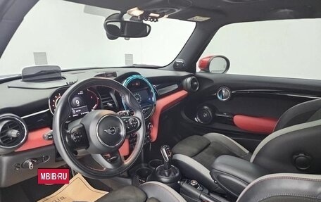 MINI Hatch, 2021 год, 2 100 200 рублей, 6 фотография