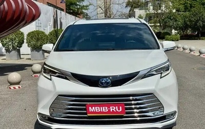 Toyota Sienna, 2022 год, 4 100 000 рублей, 1 фотография