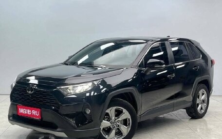 Toyota RAV4, 2022 год, 2 489 999 рублей, 1 фотография