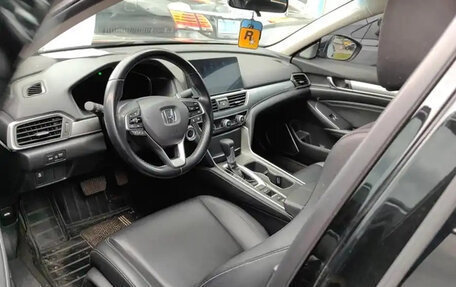 Honda Accord IX рестайлинг, 2022 год, 1 800 000 рублей, 9 фотография