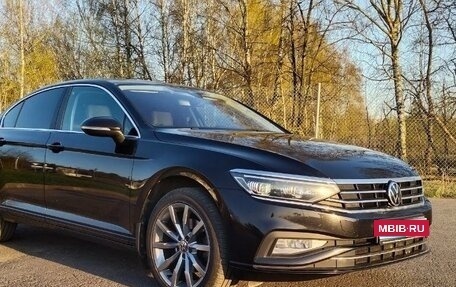 Volkswagen Passat B8 рестайлинг, 2021 год, 3 200 000 рублей, 5 фотография