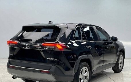 Toyota RAV4, 2022 год, 2 489 999 рублей, 4 фотография