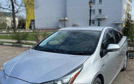 Toyota Prius IV XW50, 2017 год, 1 900 000 рублей, 17 фотография