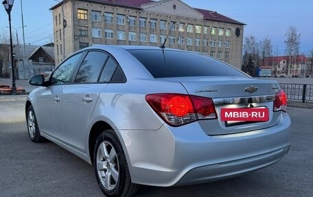 Chevrolet Cruze II, 2014 год, 899 000 рублей, 5 фотография