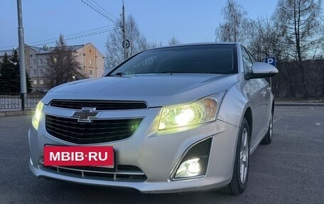 Chevrolet Cruze II, 2014 год, 899 000 рублей, 10 фотография