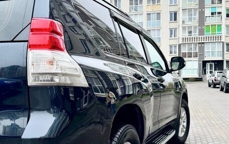 Toyota Land Cruiser Prado 150 рестайлинг 2, 2011 год, 2 600 000 рублей, 4 фотография