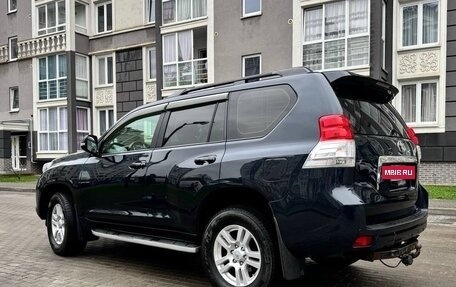 Toyota Land Cruiser Prado 150 рестайлинг 2, 2011 год, 2 600 000 рублей, 3 фотография