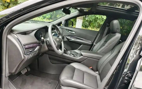 Cadillac XT4 I, 2022 год, 2 393 000 рублей, 15 фотография