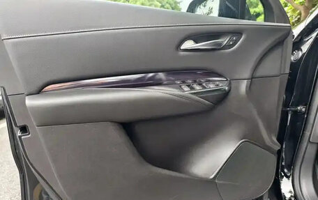 Cadillac XT4 I, 2022 год, 2 393 000 рублей, 14 фотография