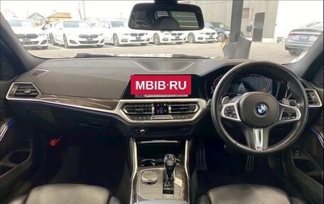BMW 3 серия, 2021 год, 2 490 111 рублей, 11 фотография