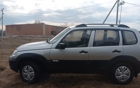 Chevrolet Niva I рестайлинг, 2012 год, 435 000 рублей, 5 фотография