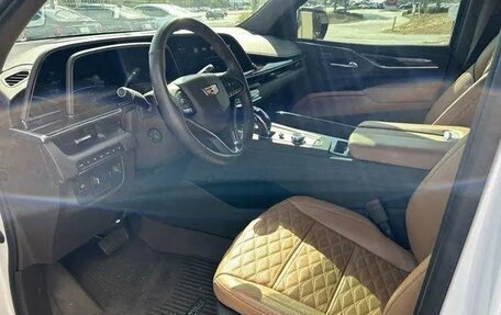 Cadillac Escalade V, 2021 год, 8 800 000 рублей, 10 фотография