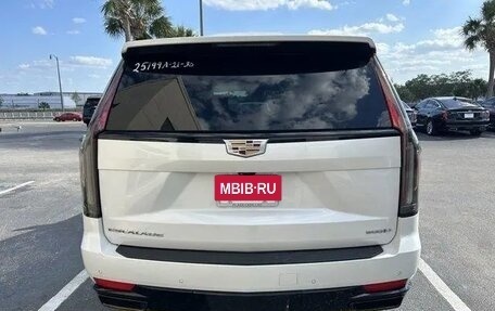 Cadillac Escalade V, 2021 год, 8 800 000 рублей, 6 фотография