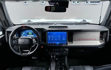 Ford Bronco, 2022 год, 14 600 000 рублей, 17 фотография
