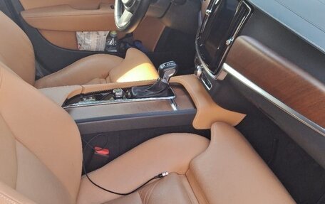 Volvo S90 II рестайлинг, 2019 год, 3 700 000 рублей, 12 фотография
