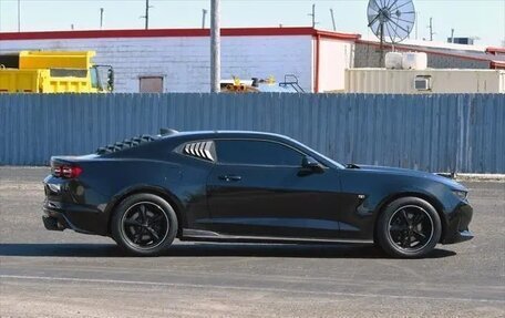Chevrolet Camaro VI, 2022 год, 3 750 000 рублей, 3 фотография