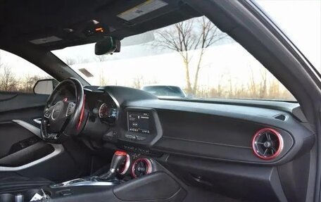 Chevrolet Camaro VI, 2022 год, 3 750 000 рублей, 24 фотография