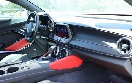 Chevrolet Camaro VI, 2022 год, 4 290 000 рублей, 14 фотография