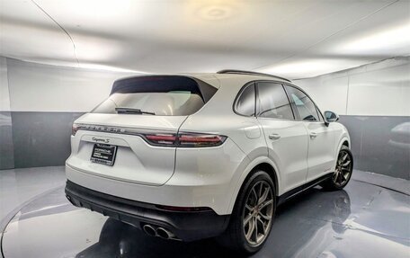 Porsche Cayenne III, 2022 год, 7 987 925 рублей, 8 фотография