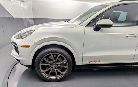 Porsche Cayenne III, 2022 год, 7 987 925 рублей, 4 фотография