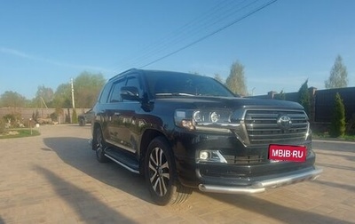 Toyota Land Cruiser 200, 2017 год, 6 100 000 рублей, 1 фотография