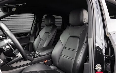 Porsche Cayenne III, 2022 год, 7 910 000 рублей, 18 фотография