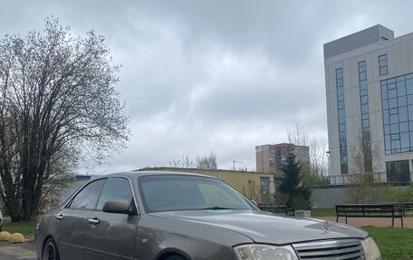 Nissan Gloria XI, 2002 год, 610 000 рублей, 2 фотография