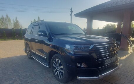 Toyota Land Cruiser 200, 2017 год, 6 100 000 рублей, 15 фотография