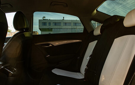 Hyundai i40 I рестайлинг, 2013 год, 999 000 рублей, 10 фотография