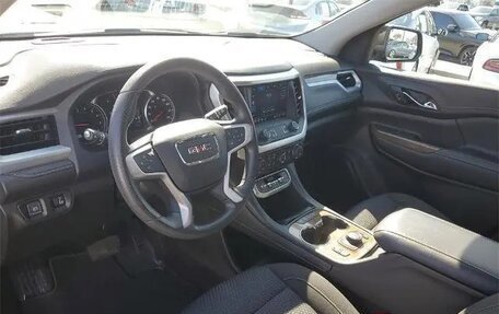 GMC Acadia II, 2022 год, 3 890 000 рублей, 18 фотография