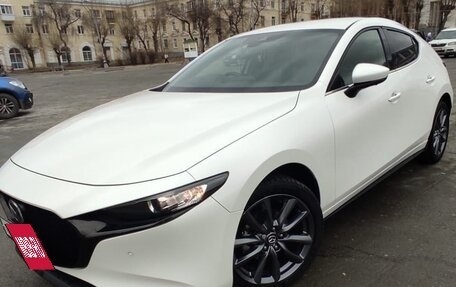 Mazda 3, 2019 год, 2 370 000 рублей, 6 фотография