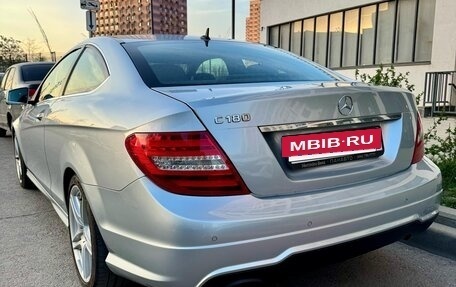 Mercedes-Benz C-Класс, 2010 год, 1 400 000 рублей, 4 фотография