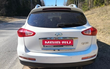 Infiniti QX50 I рестайлинг, 2013 год, 1 770 000 рублей, 10 фотография