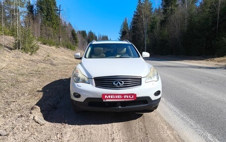 Infiniti QX50 I рестайлинг, 2013 год, 1 770 000 рублей, 4 фотография