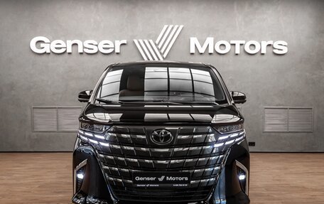 Toyota Alphard, 2024 год, 13 990 000 рублей, 2 фотография