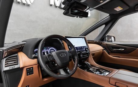 Toyota Alphard, 2024 год, 13 990 000 рублей, 7 фотография