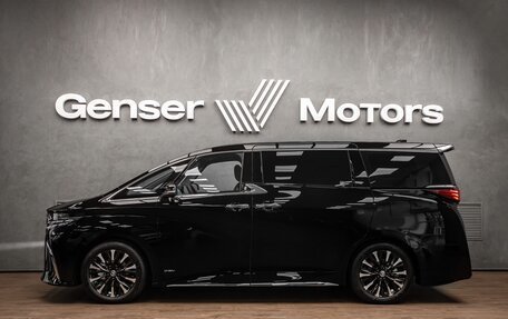 Toyota Alphard, 2024 год, 13 990 000 рублей, 3 фотография